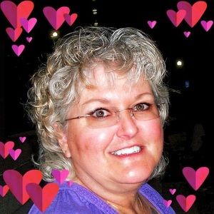 Meet your Posher, Debra